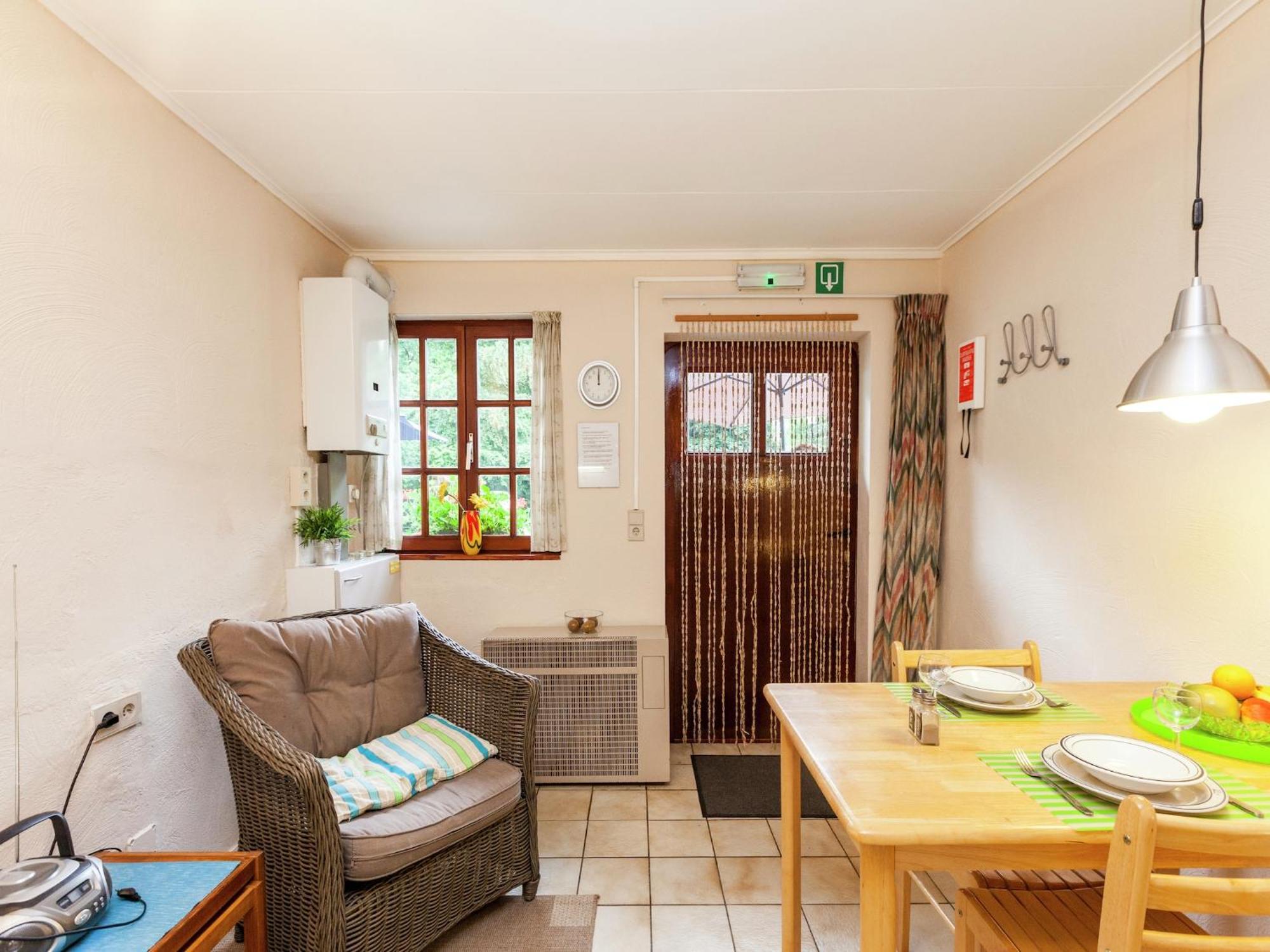 Gorgeous Apartment In Bohon With Garden Furniture And Bbq Барво Екстер'єр фото